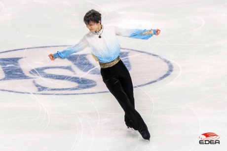 Ice Gallery Skates U.S.
